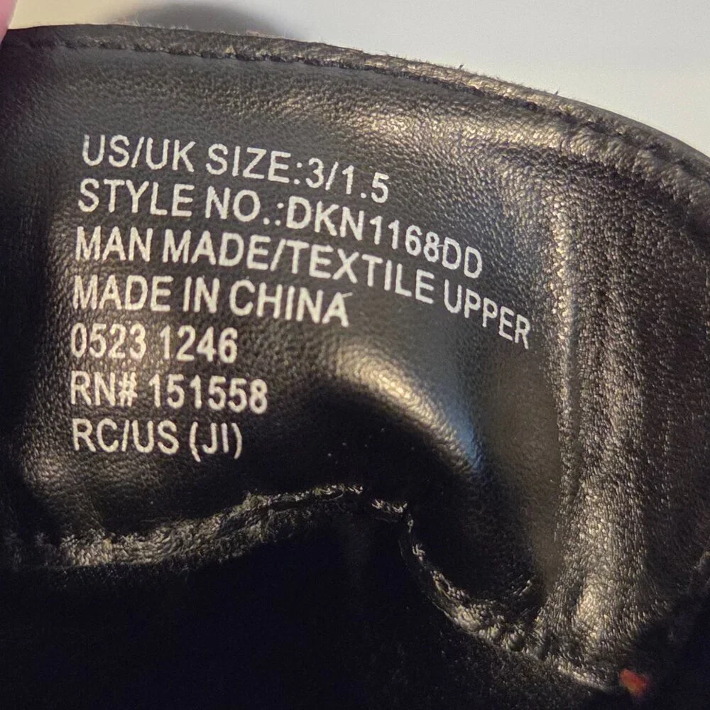 DKNY Girls Haley Block Heel Combat Military Black Boots Size 3 Chunky Heel